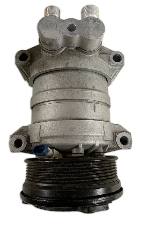 G.M. Compressor Hose Adapter 90 Degrees Out With Washers